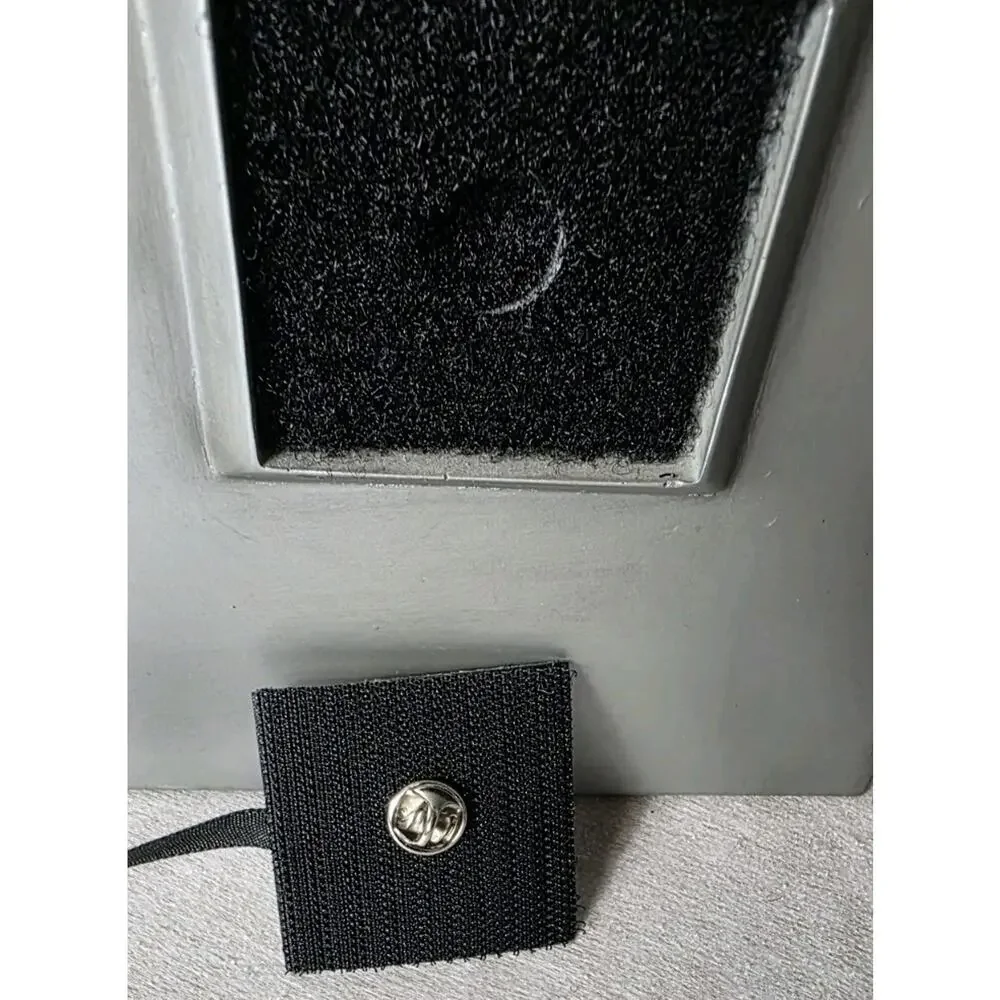 Walt Disney World Pewter Picture Frame And Mickey Mouse Pin 